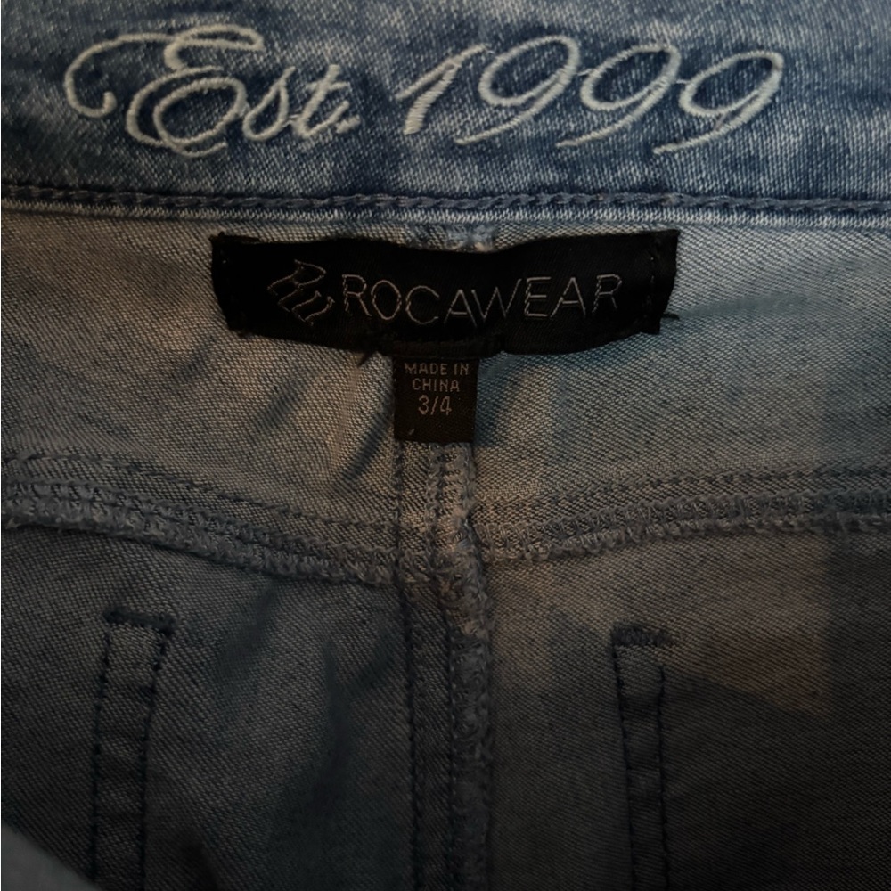 Distressed Light Blue Jeans - Picture 5 of 5